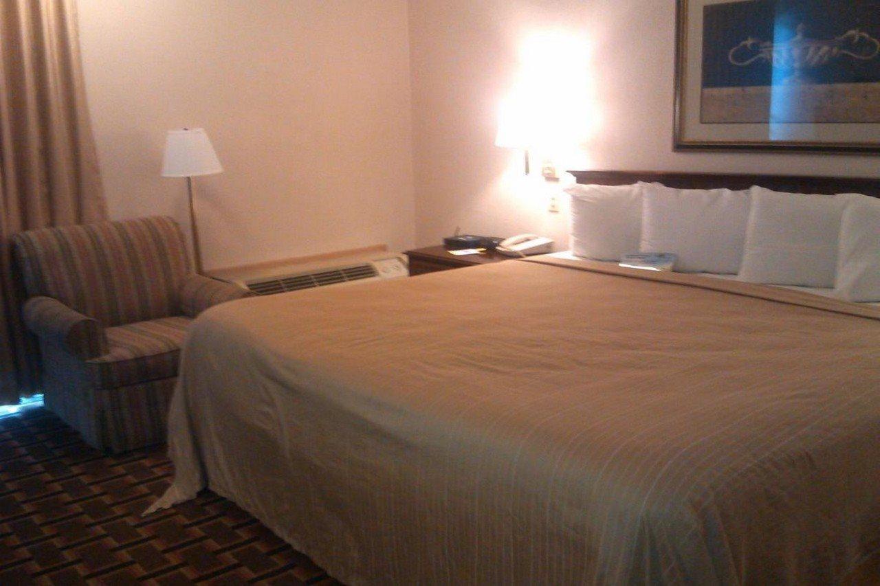Days Inn By Wyndham Birmingham Al Hoover Exterior photo