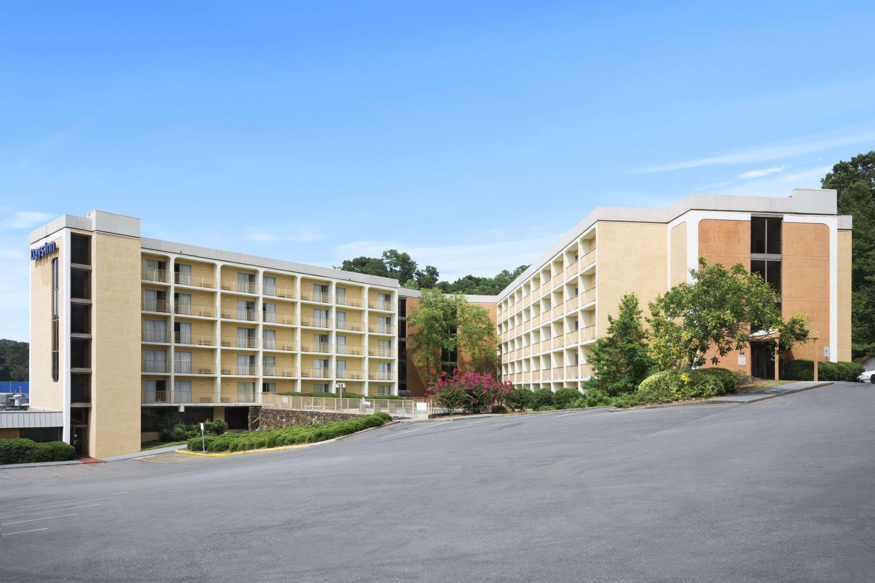 Days Inn By Wyndham Birmingham Al Hoover Exterior photo