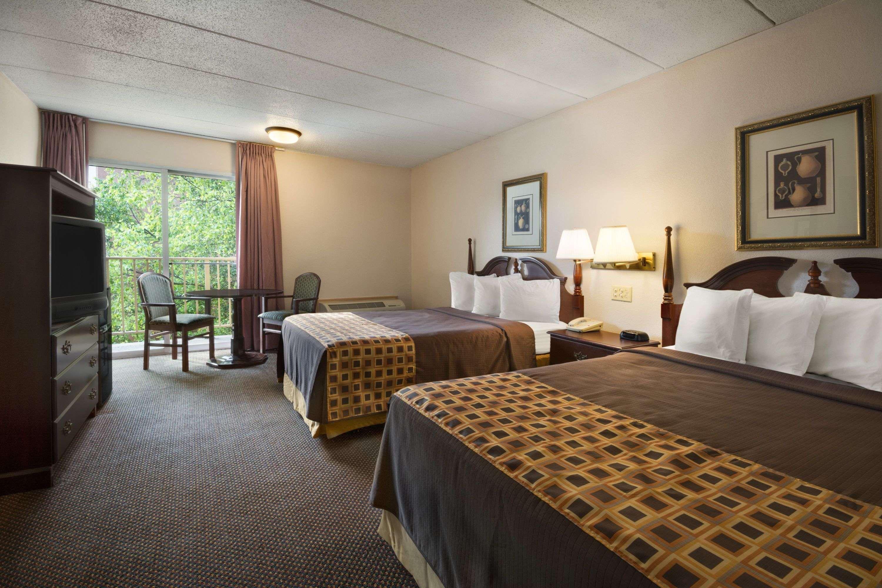 Days Inn By Wyndham Birmingham Al Hoover Exterior photo