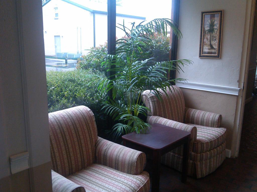 Days Inn By Wyndham Birmingham Al Hoover Exterior photo